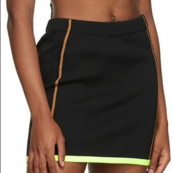 IVY PARK Dresses & Skirts - Original Ivy Park first drop knitted mini skirt.